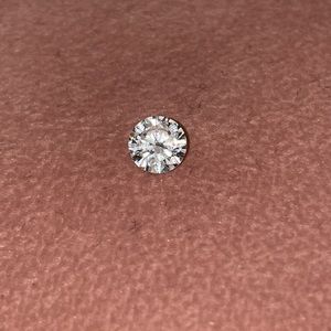 Beautiful Loose approximately 1 Carat Round Cut Faux Diamond Solitaire Circle